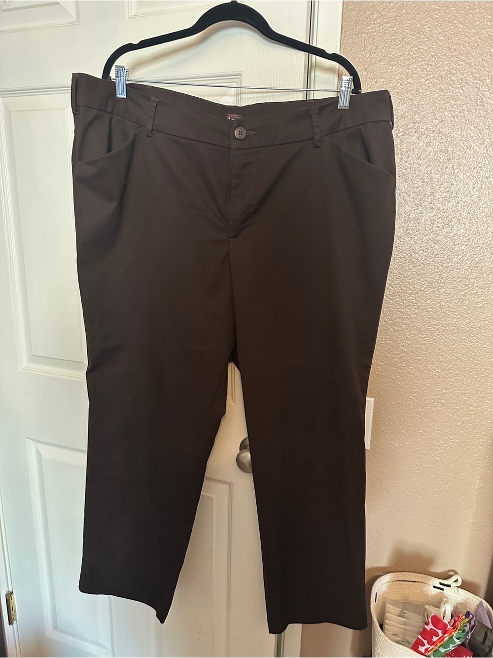 Lee Women's Dark Brown Straight Leg Dress Pants